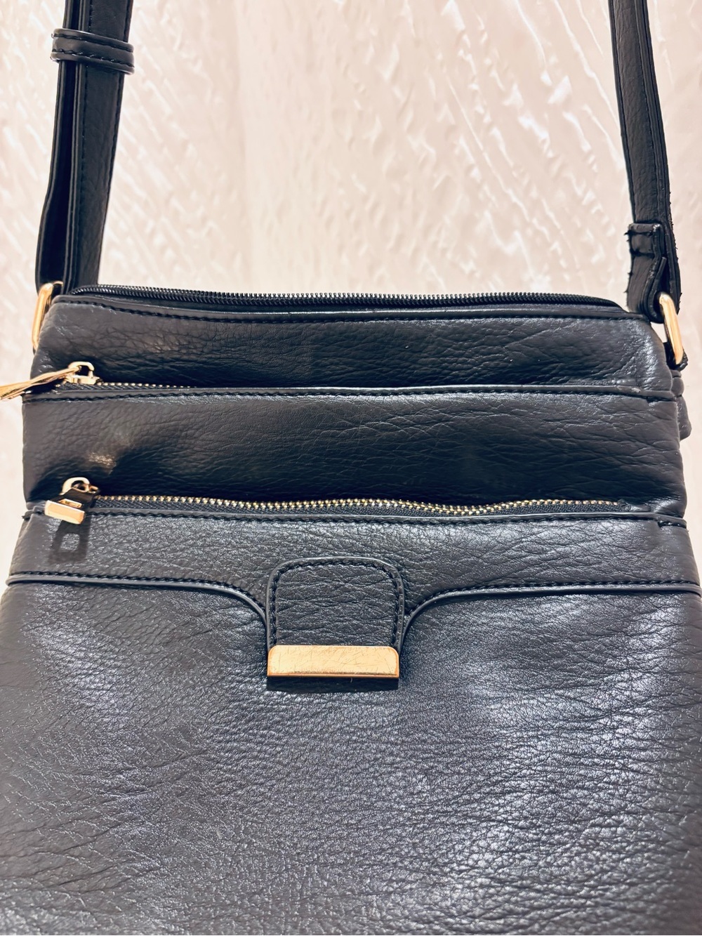 Isabelle Black Crossbody messenger Shoulder Bag with Gold Hardware - Picture 6 of 6